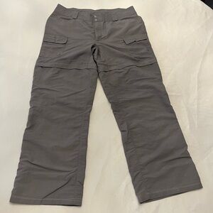 THE NORTH FACE Women’s Convertible Pants, Size 12.